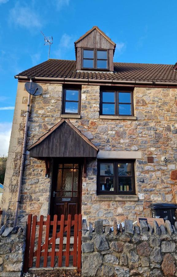 Purdie Close Holiday Let Чедър Екстериор снимка