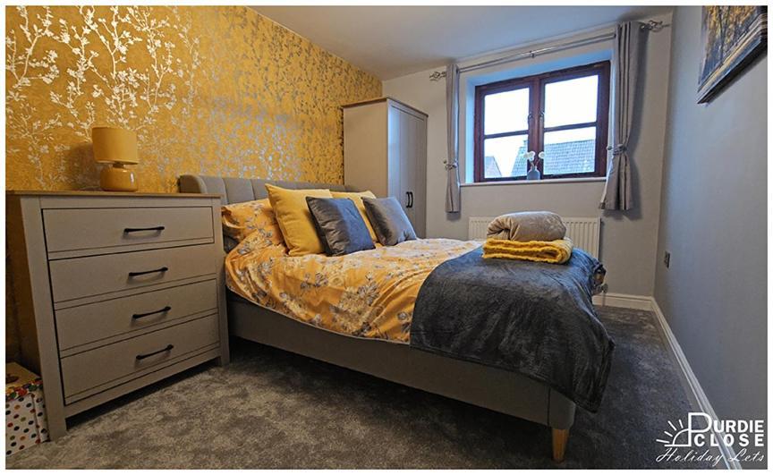 Purdie Close Holiday Let Чедър Екстериор снимка