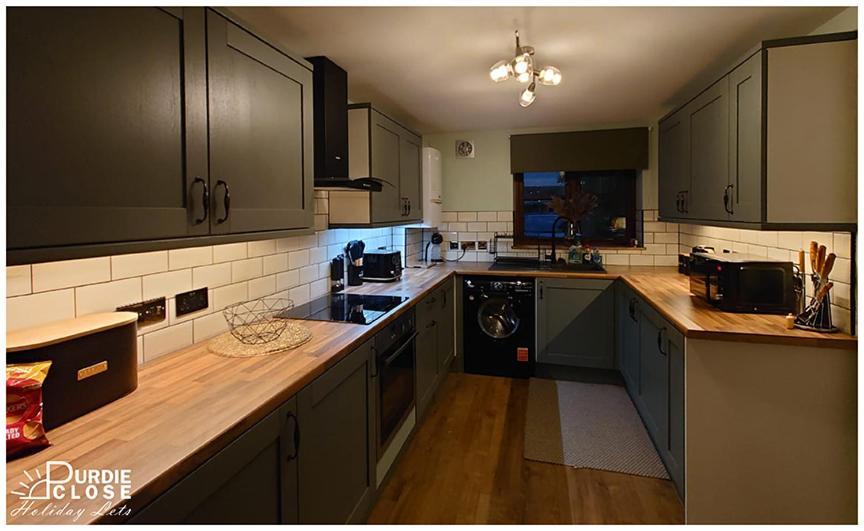 Purdie Close Holiday Let Чедър Екстериор снимка