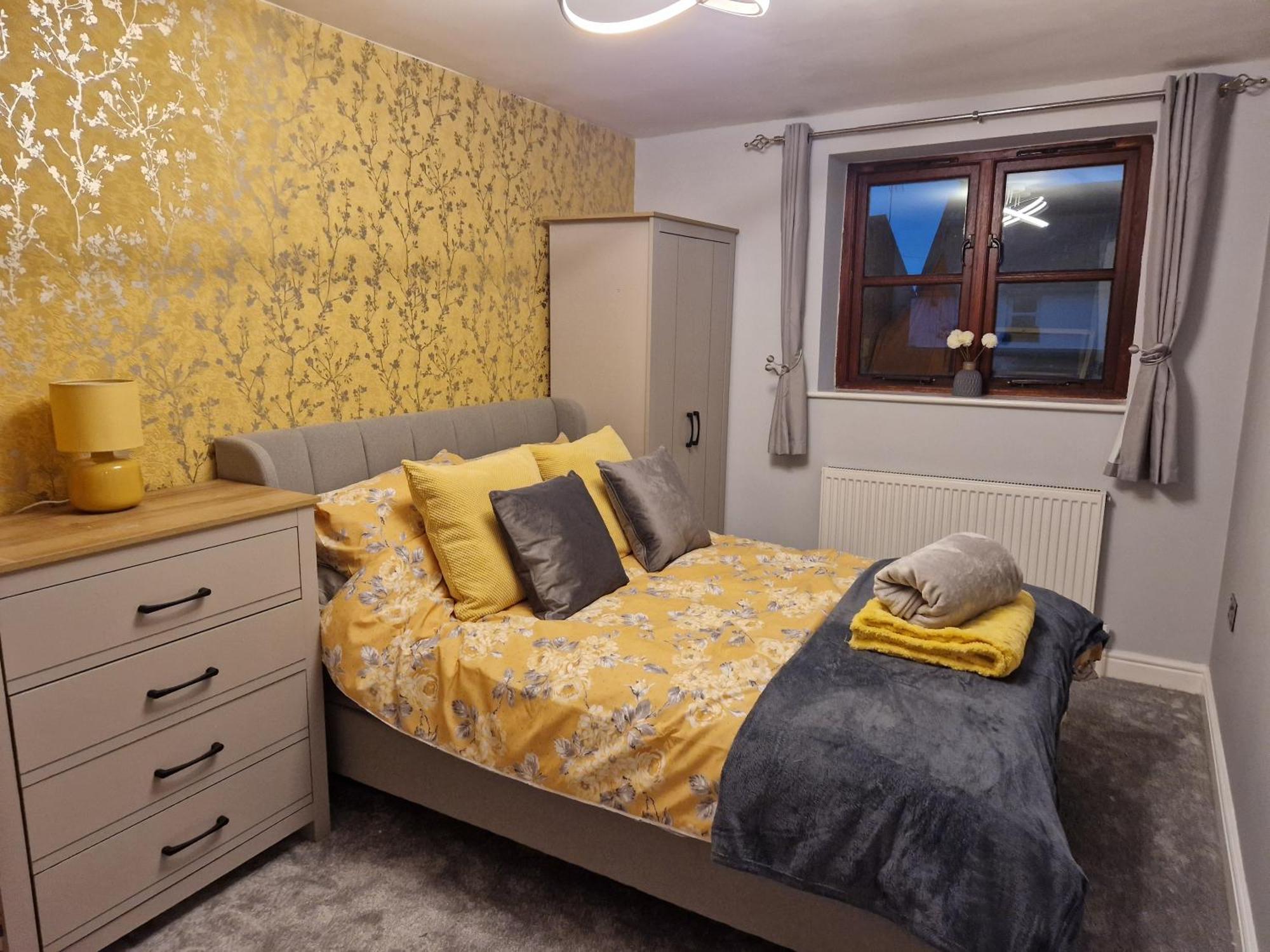 Purdie Close Holiday Let Чедър Екстериор снимка