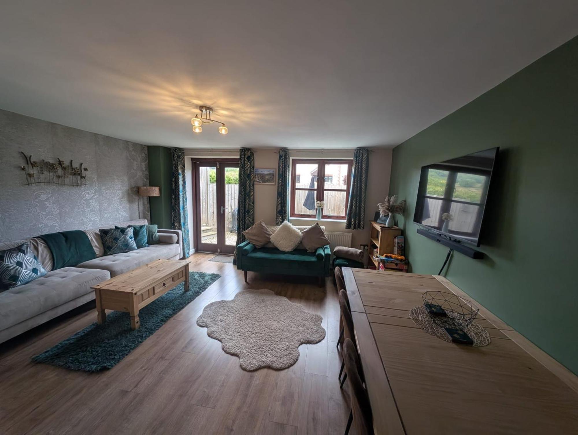 Purdie Close Holiday Let Чедър Екстериор снимка